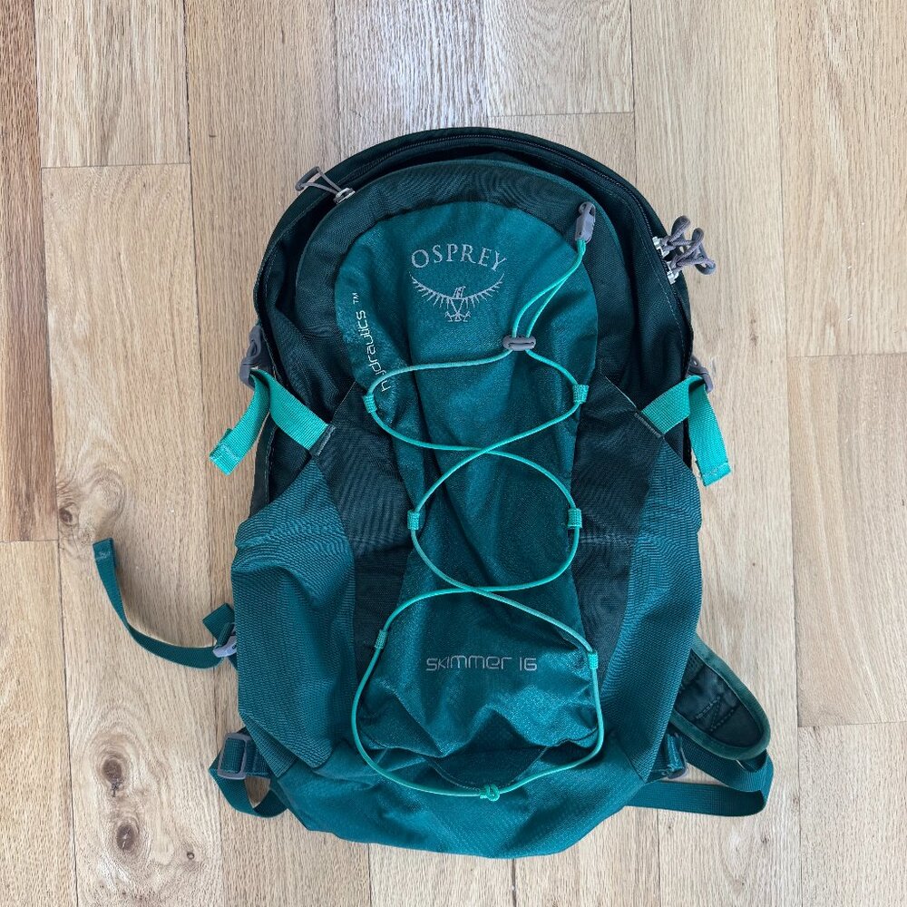 Osprey Skimmer 16 - Women's Hiking Hydration Backpack - Green
